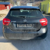 Mercedes-Benz A -Class A 200 BlueEfficiency, снимка 2 - Автомобили и джипове - 36192858