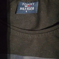 Тениска Tommy Hilfiger , снимка 2 - Тениски - 41767567