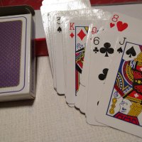 Три комплекта КАРТИ за БЕЛОТ; дамски карти за белот, снимка 1 - Карти за игра - 38881113