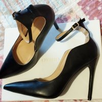 Черни остри обувки на ток, снимка 1 - Дамски обувки на ток - 40507881