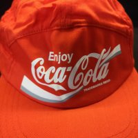 Шапка Кока Кола , снимка 3 - Шапки - 41613346