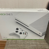 Xbox One S, снимка 3 - Xbox конзоли - 44783320