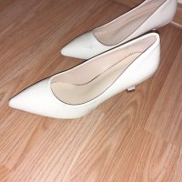 Чисто нови дамски обувки от Лондон    1045, снимка 4 - Дамски обувки на ток - 38672385