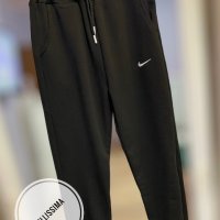 Дамско долнище Nike , снимка 3 - Спортни екипи - 44393191