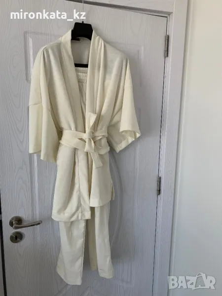 Екип бял памук с горно кимоно ! , снимка 1