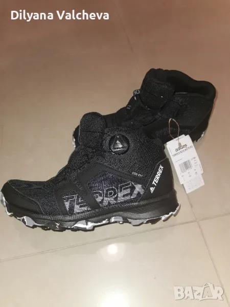 обувки Adidas нови, снимка 1