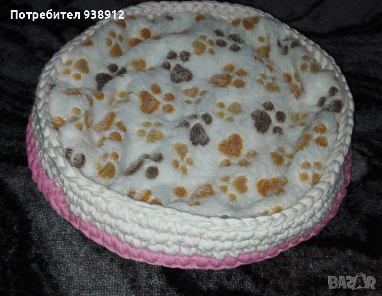 Ръчно плетено легло за малко куче или котка+подарък, снимка 1