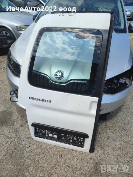 Врата задна лява Peugeot partner Citroen Berlingo 96-08г, снимка 1