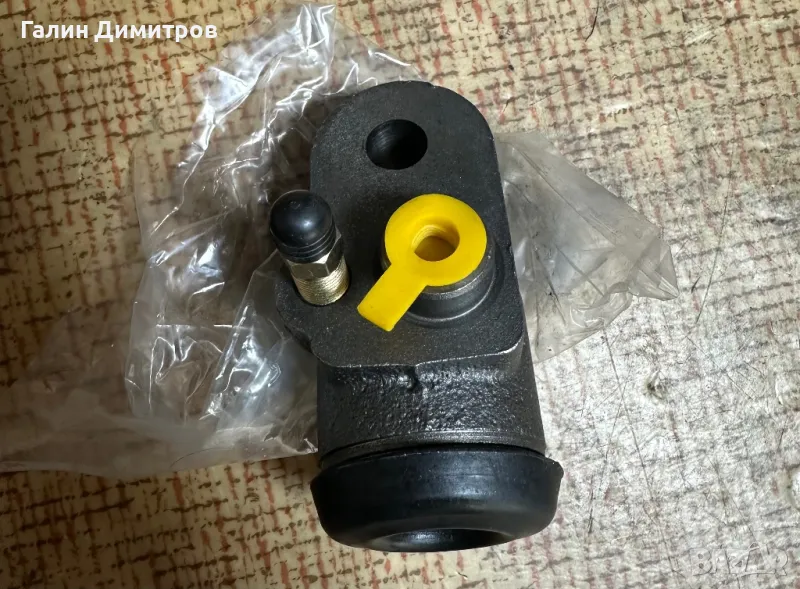 Спирачен цилиндър УАЗ, снимка 1