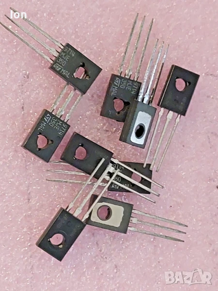 MJE350 pnp -300V, -500mA, 20.8W, биполярни транзистори , снимка 1