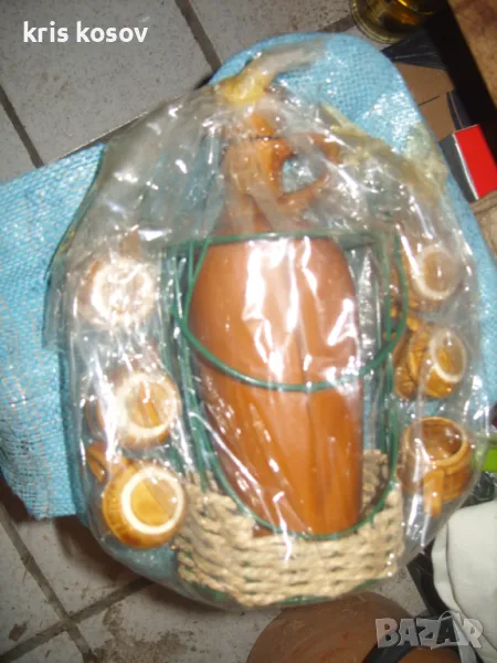 ретро керамична бъклица с 6 бр чаши за ракия, снимка 1