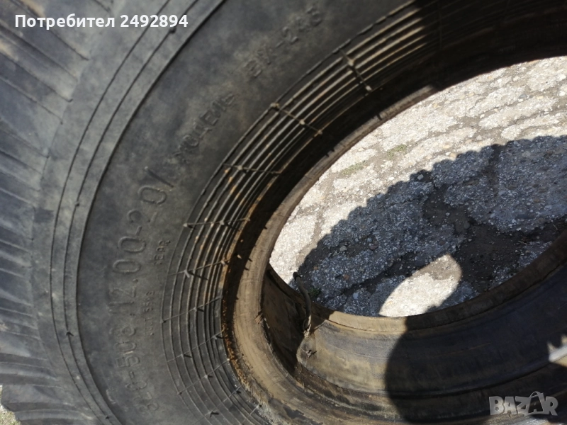 Гуми 12*20, снимка 1