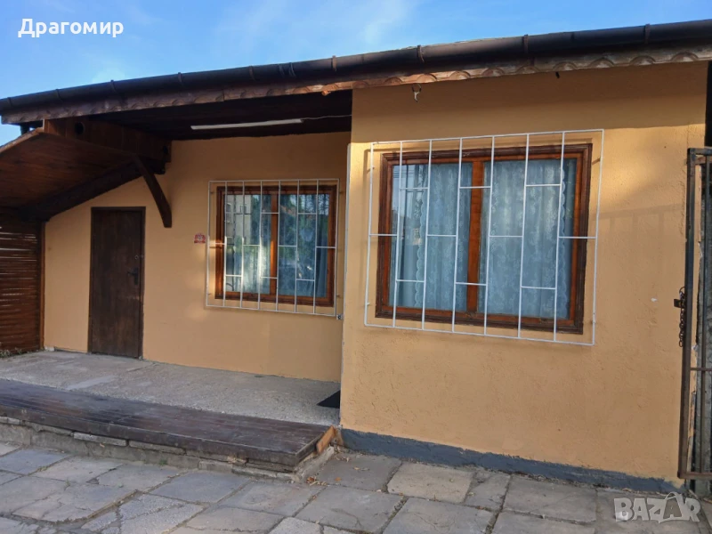 Самостоятелна къща, снимка 1