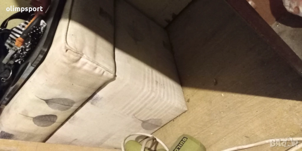 табуретка тапицирана, снимка 1