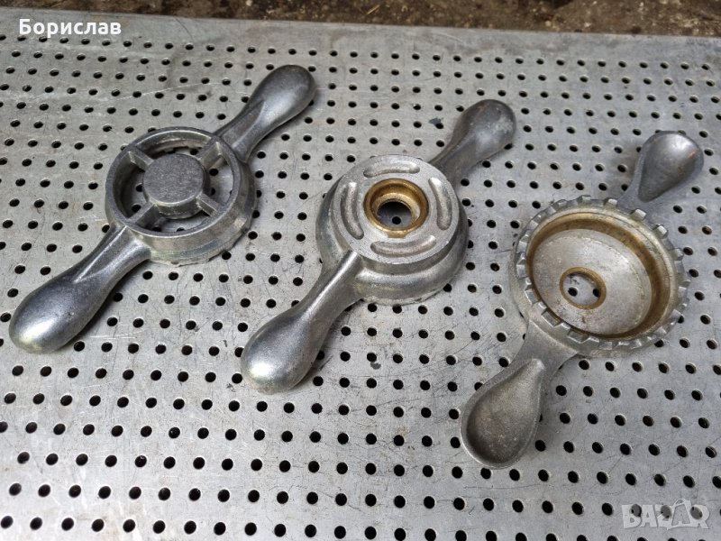 Затварачка за буркани и шишета, снимка 1