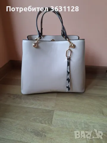 Дамска чанта 
