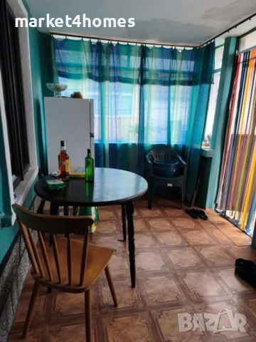 уютна къща в най-предпочитаната част на 9-ти квартал, снимка 12 - Къщи - 52772573