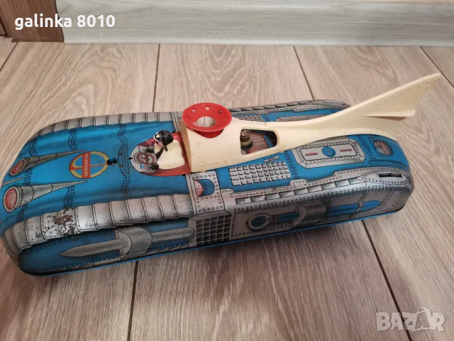 Стара голяма ламаринена кола, снимка 3 - Антикварни и старинни предмети - 48175028