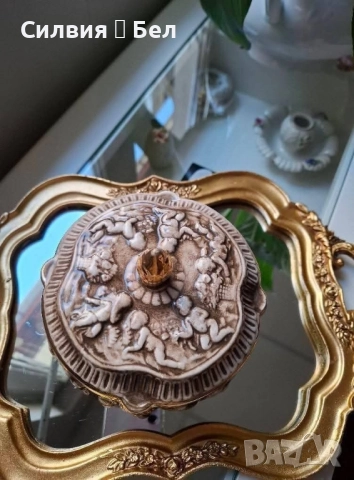 Винтидж кутия Италианска керамика 