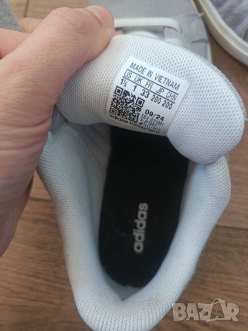 Adidas 33 номер , снимка 4 - Детски маратонки - 53645323