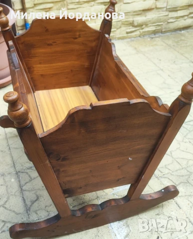 старинна , дървена люлка, снимка 3 - Антикварни и старинни предмети - 50706179