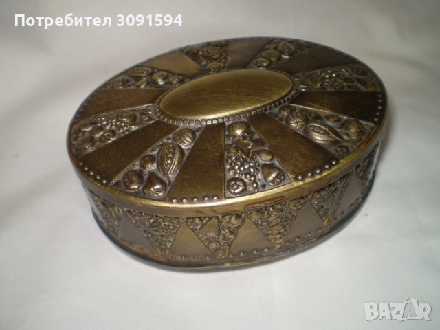 19ти век посребрена месингова кутия за бижута, снимка 2 - Антикварни и старинни предмети - 41756276