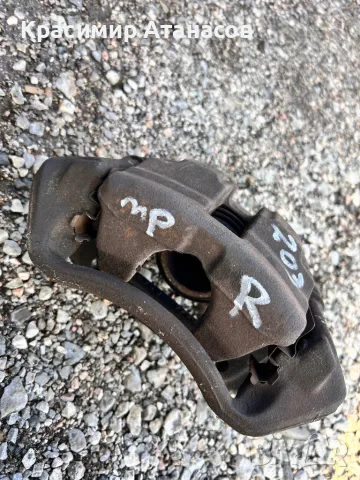 Спирачен апарат преден десен за Мерцедес Ц-класа W203.2000-2006г 