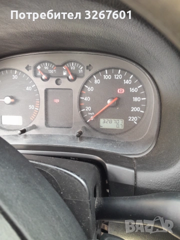 VW GOLF 4 1.9TDI 90ps, снимка 8 - Автомобили и джипове - 53283734