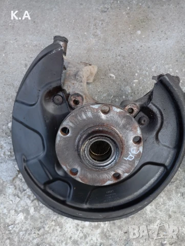 Задни шенкели Audi A4 B6 2.5 180 quattro, снимка 2 - Части - 50717195