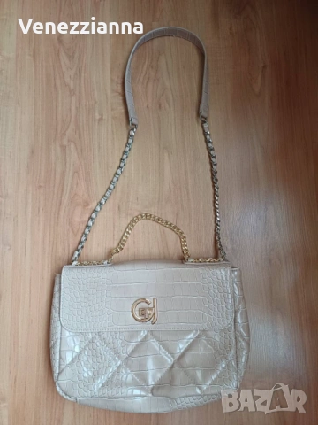 GAUDI Чанта в цвят каки,НОВА, снимка 5 - Чанти - 53271627