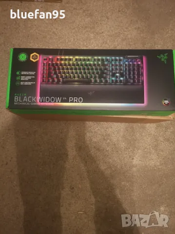 Клавиатура Razer BlackWidow V4 Pro - Green Switch - UK - Black