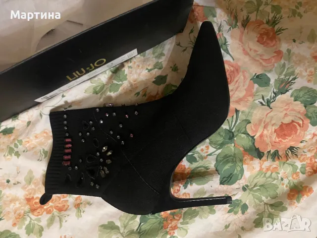 Liu jo боти нови с кутия, снимка 3 - Дамски боти - 48226183