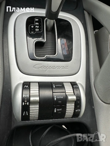 Porsche Cayenne S 4.5 LPG, снимка 11 - Автомобили и джипове - 53857916