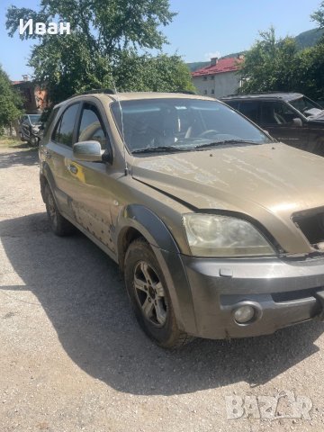 Киа Соренто 2.5црди за части, снимка 2 - Автомобили и джипове - 41661251