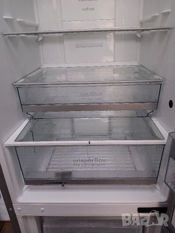 Иноксов комбиниран хладилник с фризер Сименс Siemens Total No Frost A+++ с две години гаранция!, снимка 8 - Хладилници - 53689917