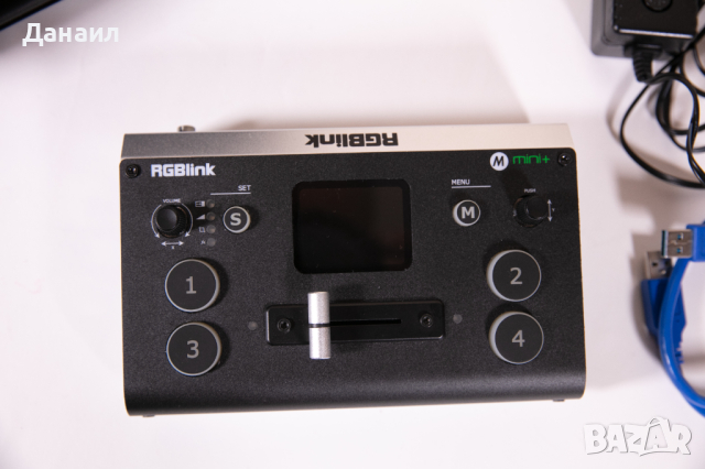 Видео смесител за 4 камери за стрийм RGBlink mini+, снимка 1 - Камери - 44611206
