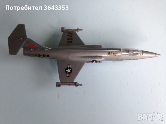 Модел на самолет F-104 Starfighter-starfix 1/72, снимка 2 - Колекции - 39907555