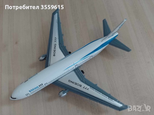 реалистичен модел на самолет BOEING 777, снимка 2 - Колекции - 41862251