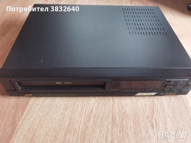 3 броя видеа... , снимка 5 - Плейъри, домашно кино, прожектори - 56140190