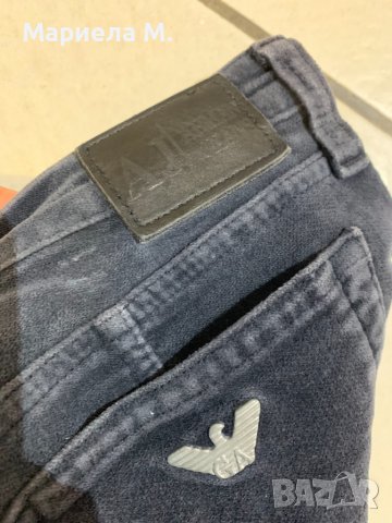Armani Jeans дамски дънки от фин плюш, IT 28, снимка 3 - Дънки - 39881925