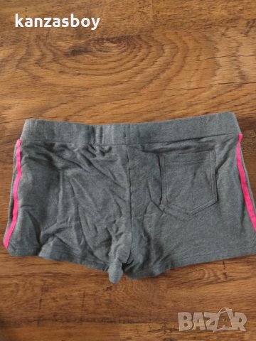 adidas - страхотни дамски панталонки, снимка 6 - Къси панталони и бермуди - 34198997