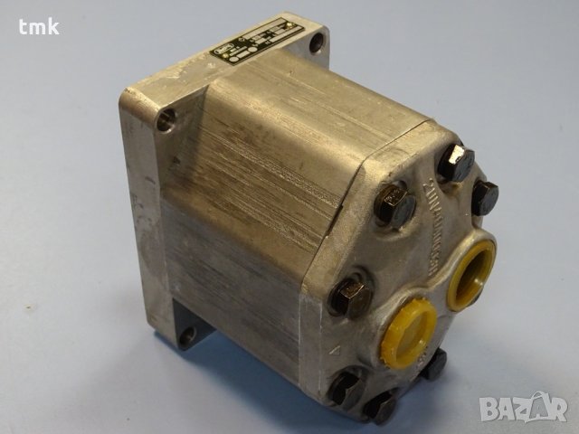 хидравлична помпа Jihostroj UN40A Hydraulic Pump, снимка 2 - Резервни части за машини - 35875850
