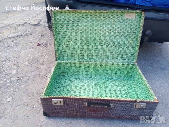 Стар ретро куфар , снимка 8 - Антикварни и старинни предмети - 41825913