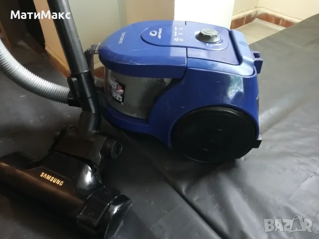 Прахосмукачка SAMSUNG 850W