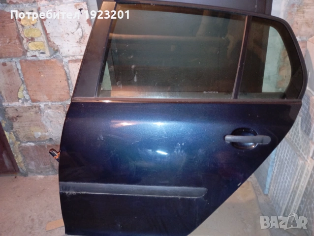 Врата задна лява за голф мк5 производство 2003-2008г.