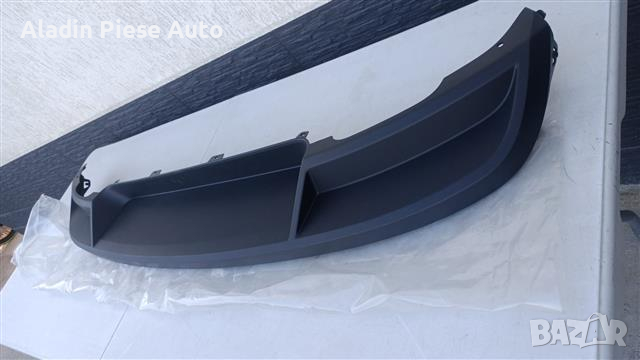 Долен спойлер на задна броня Skoda Superb 3 Sedan година 2016 2017 2018 2019 код 3V5807521 
