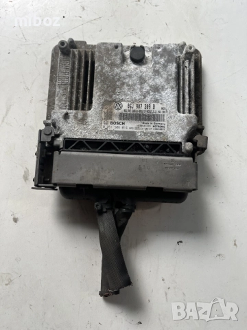Компютър ECU ECM Фолксваген Пасат VW Passat b7