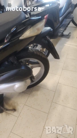 Honda SH 125 кубика, 2007, снимка 10 - Мотоциклети и мототехника - 51241323