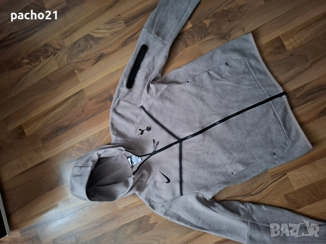 Nike Tech Fleece Tottenham Hotspur FC , снимка 4 - Спортни дрехи, екипи - 53034799