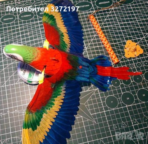  Летяща/висяща играчка Електрически папагал , снимка 2 - За котки - 40952122